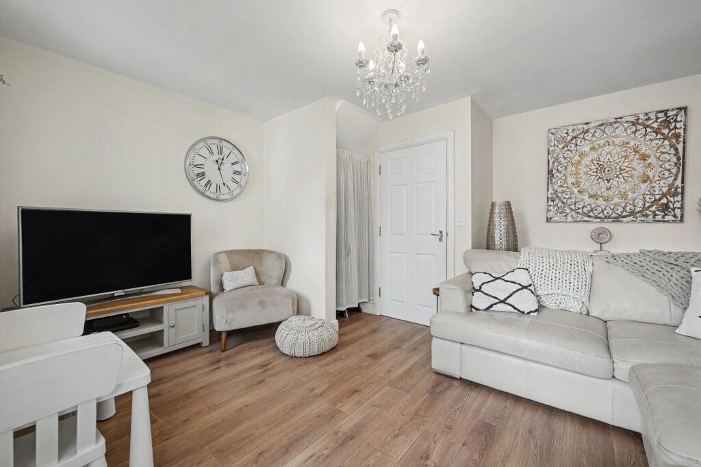 Orchard Street, Bedworth, CV12 photo 2