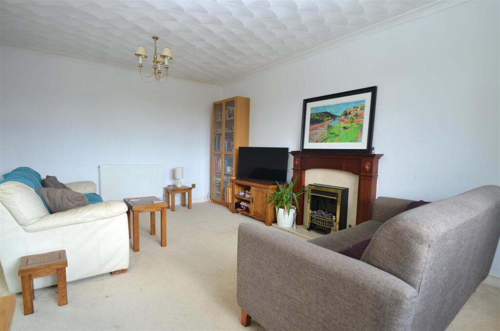 Birchwood Drive, Failand photo 4