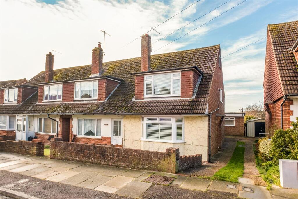 3-bed terraced on Broomfield Drive, Portslade, Brighton, £400,000