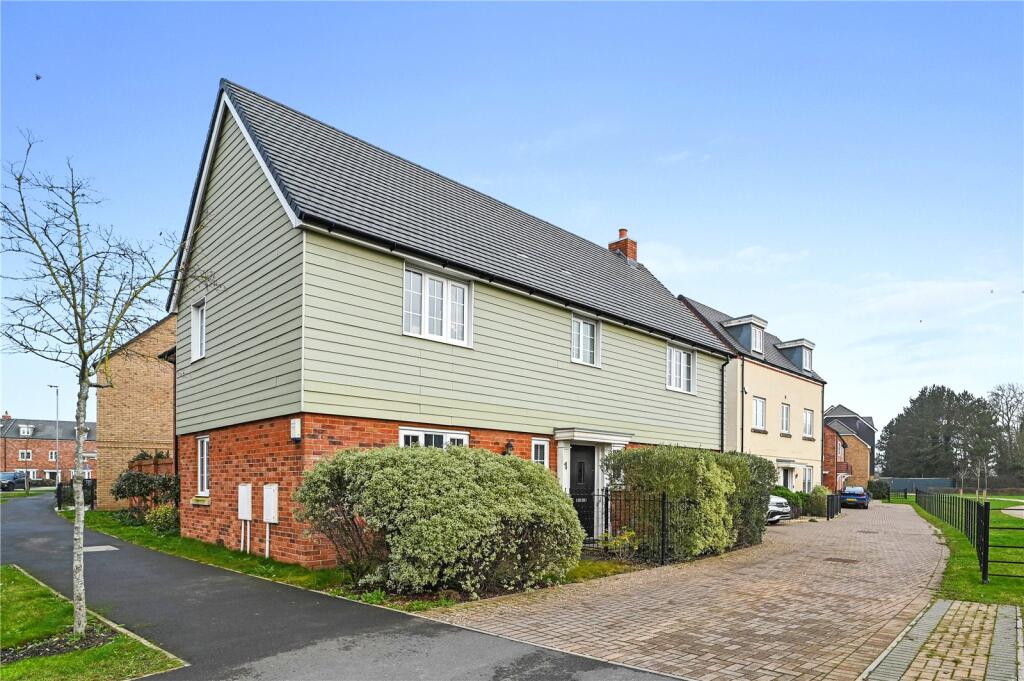 Main image of property: Hensman Close, Bishop's Stortford, Hertfordshire, CM23