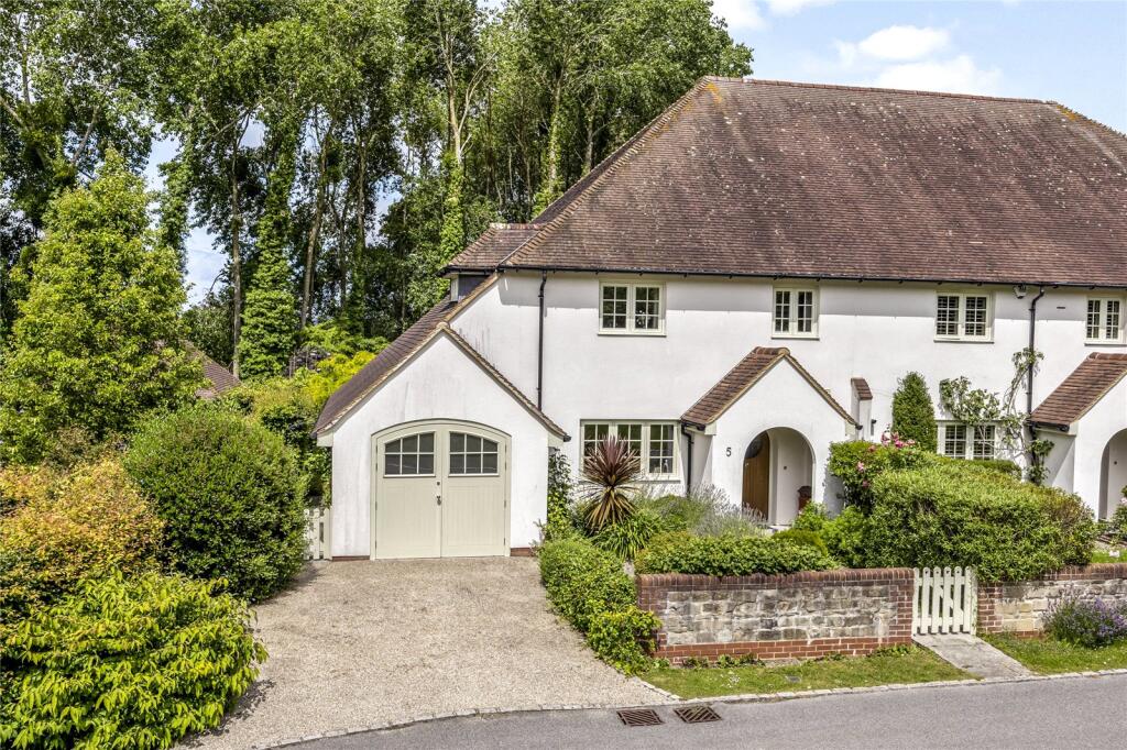Main image of property: Wallace Square, Lavington Park, Petworth, West Sussex, GU28
