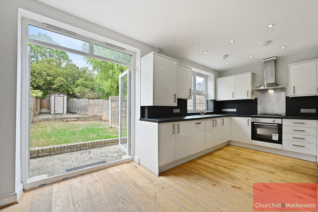 House in London, Dudden Hill, Dollis Hill - View 3