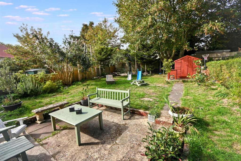 House in Eastbourne, East Sussex - View 4