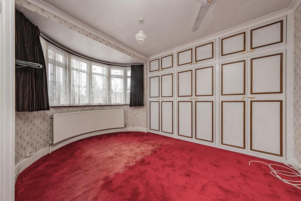 Whitby Road, Ruislip photo 5