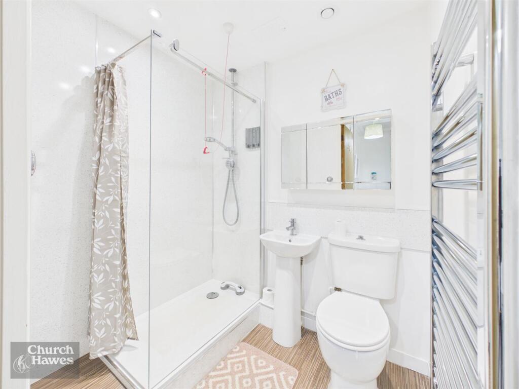 Apartment in Chelmsford, South Woodham Ferrers - View 5