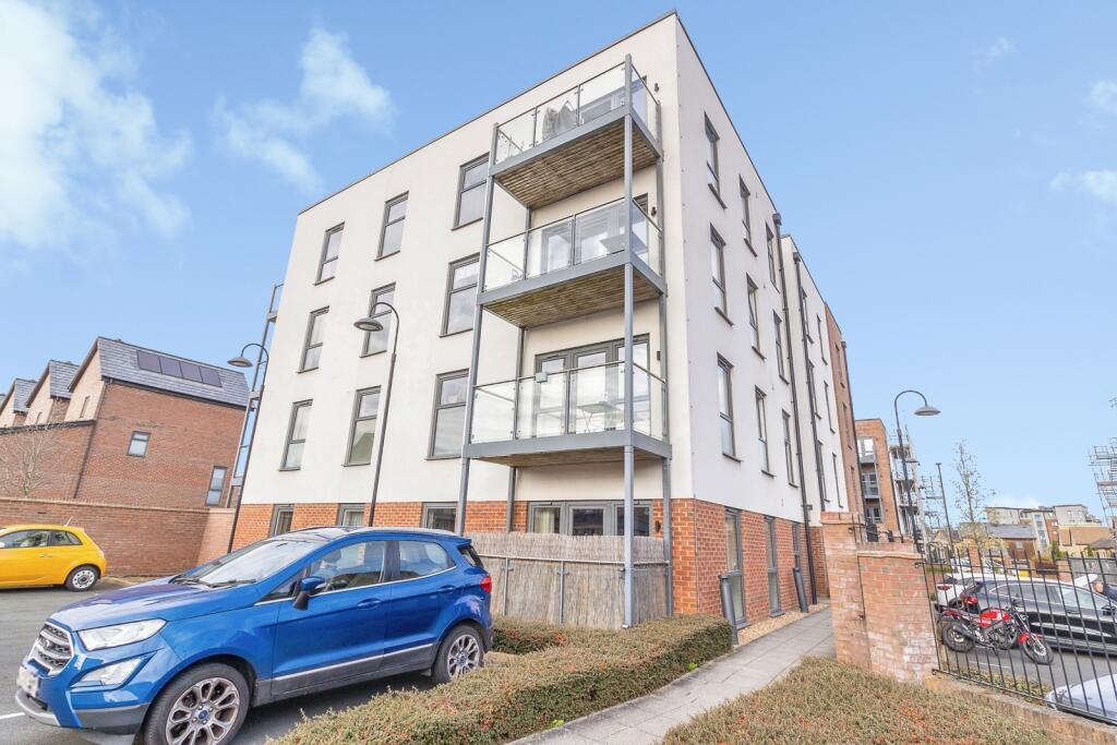 Main image of property: Pascal Mews, Oakgrove, Milton Keynes, Buckinghamshire, MK10