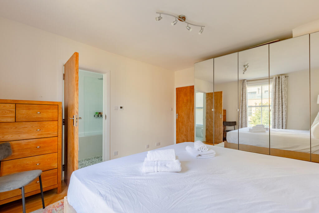 3 bedroom apartment for rent