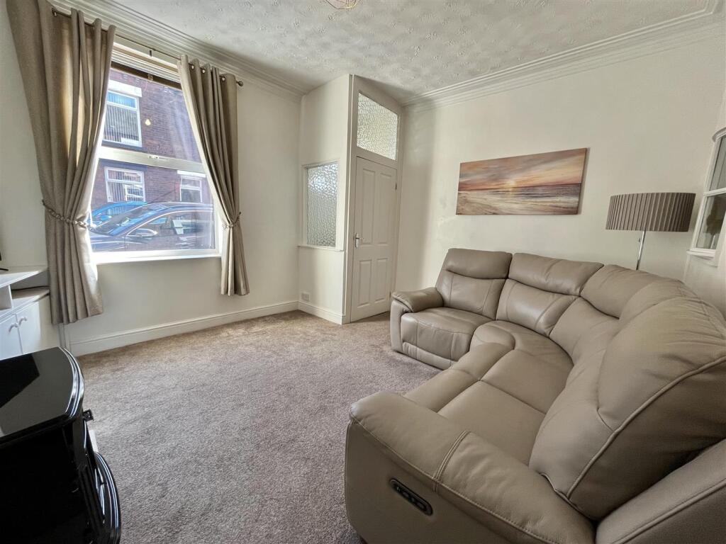House in Stockport - View 3