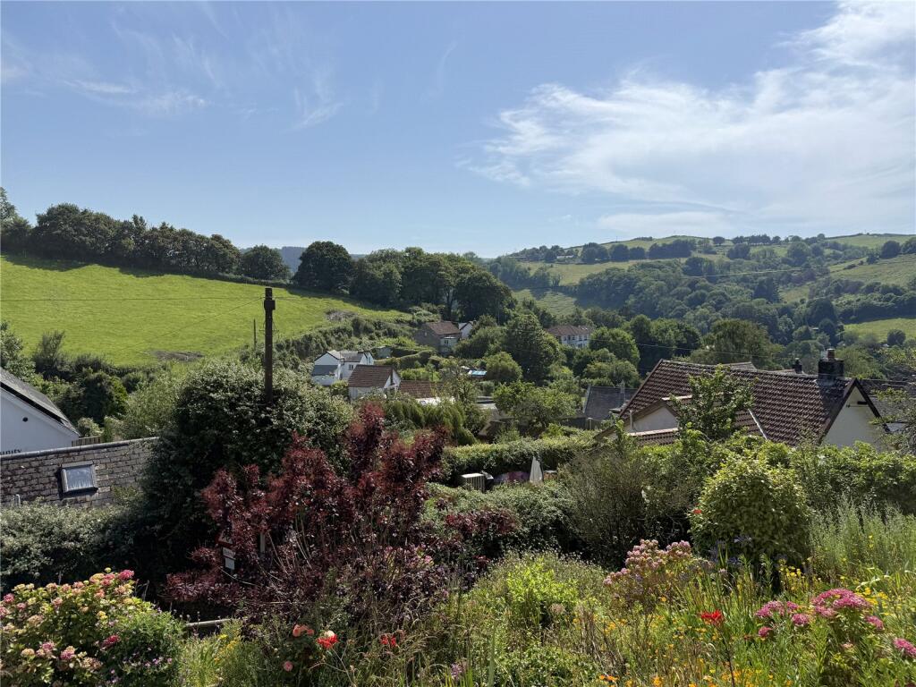 Castle Hill, Berrynarbor, North Devon, EX34 photo 2