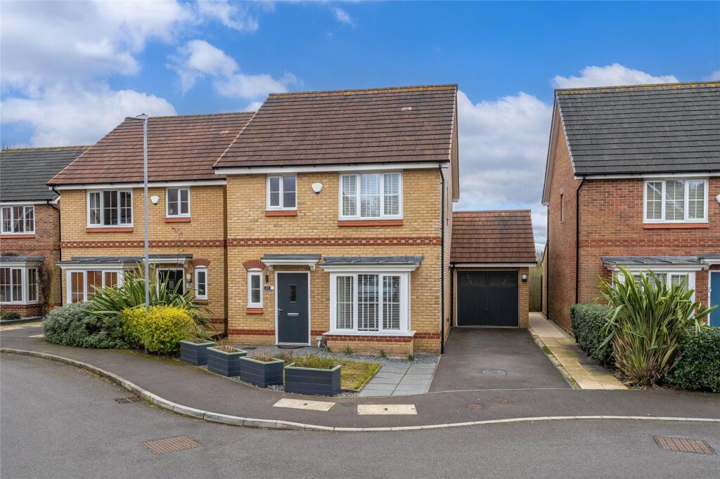 3-bed detached on Ever Ready Crescent, Dawley, Telford, Shropshire, TF4, £325,000