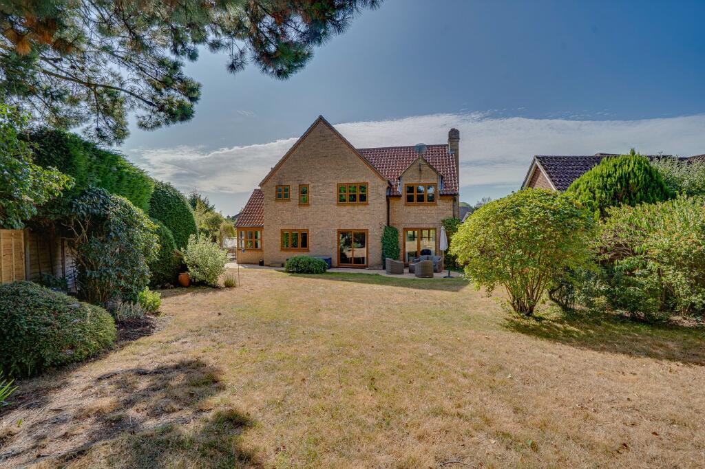 House in Winchester, Otterbourne - View 3