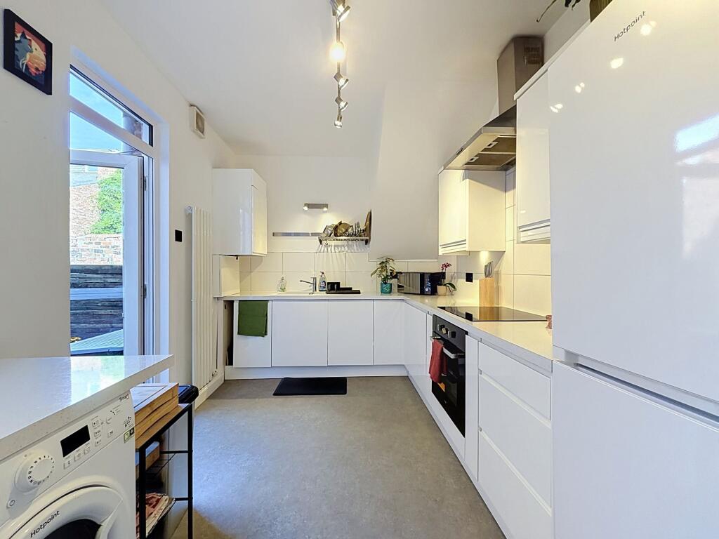 Apartment in Newcastle upon Tyne, Cradlewell, Jesmond - View 4