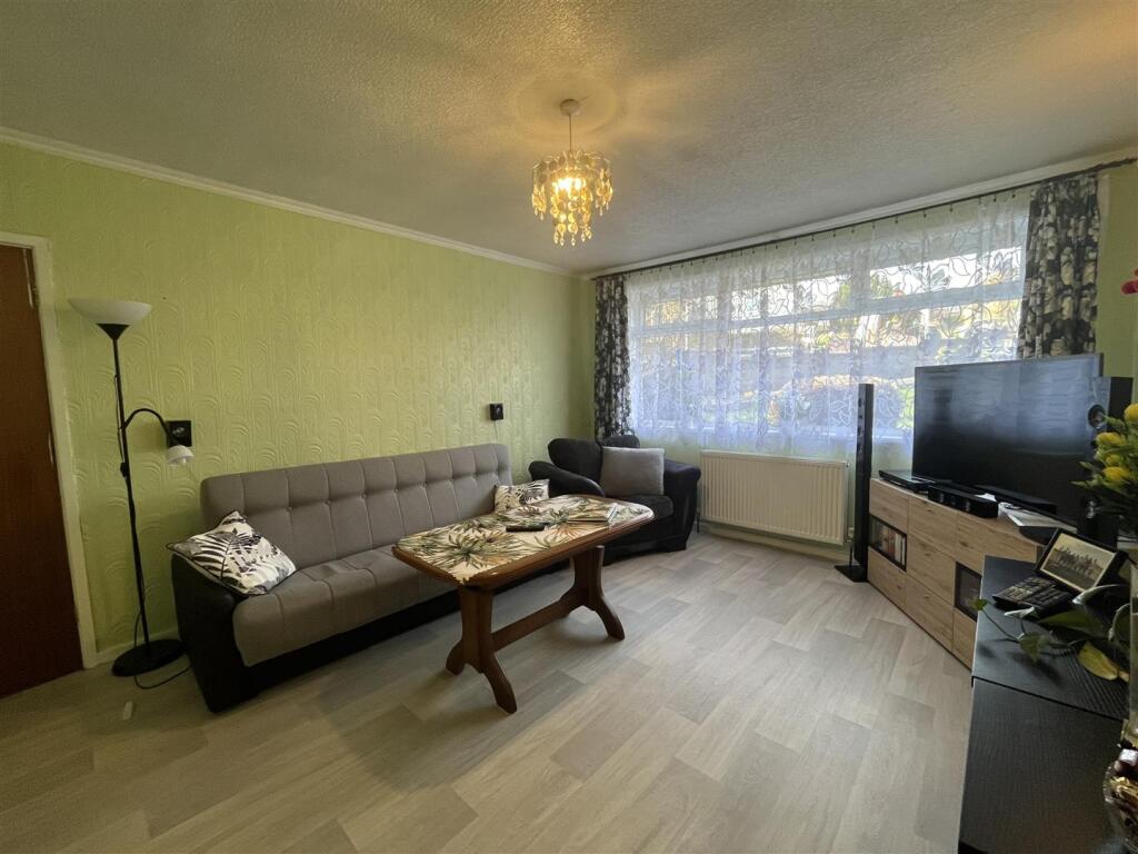 Additional image 7 of Markfield Drive, Low Moor, Bradford