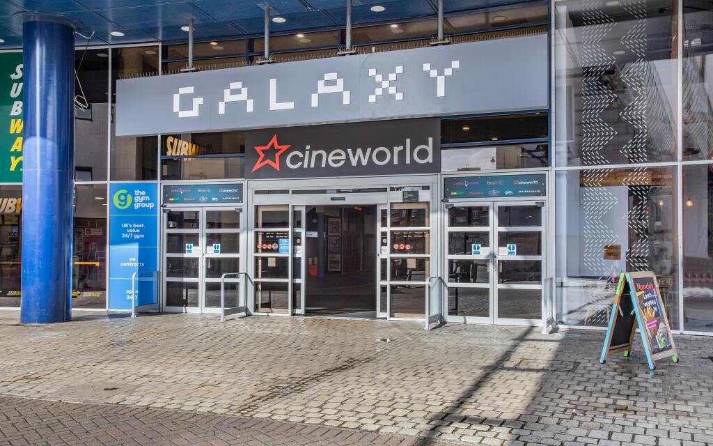 8661048exterior01.jpg