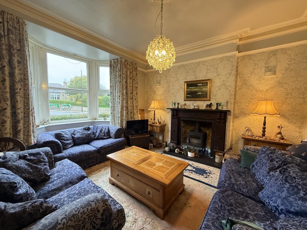 11 Cambridge Terrace, Barnard Castle photo 2