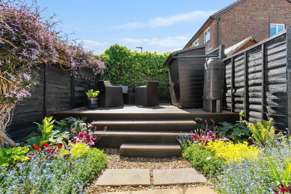 Campbell Close, Hitchin, SG4 photo 4