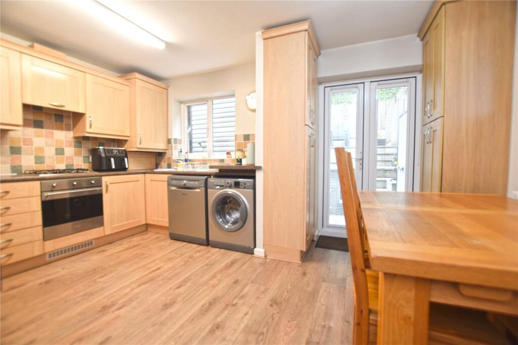 Newbank Close, Middleton, Manchester, Greater Manchester, M24 photo 3