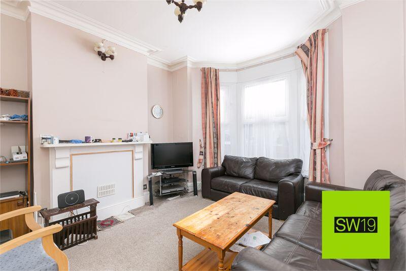 **Stunning Four-Story Period Townhouse in Prestigious Fulham Location** photo 4