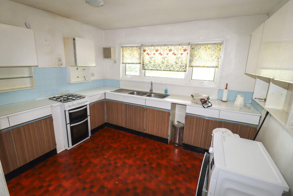 House in Portsmouth - View 4