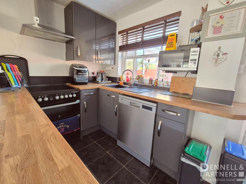 House in Fenland, Whittlesey - More