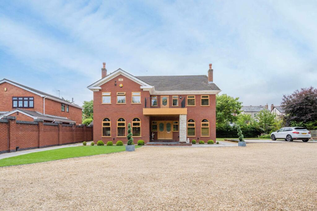 5-bed detached on Palace Road, Southport, PR8, £1,000,000