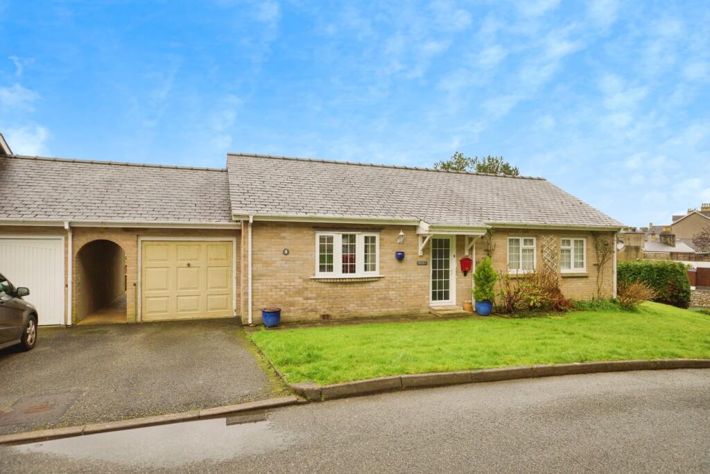 Main image of property: North Street, Pwllheli, Gwynedd, LL53