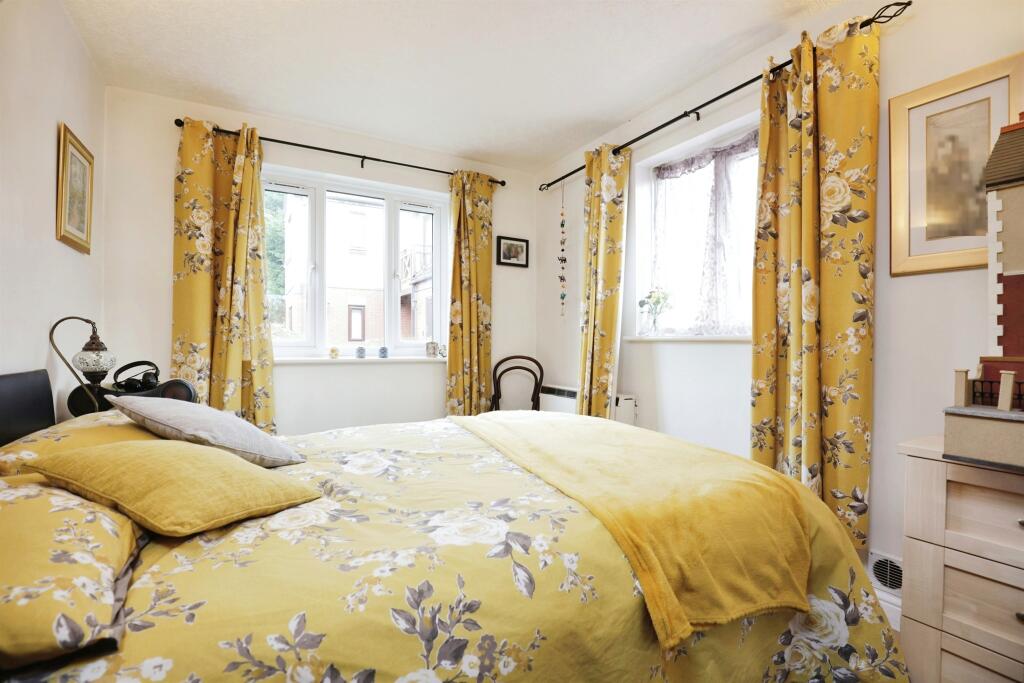 Apartment in Warwick, Whitemoor, Kenilworth - View 4