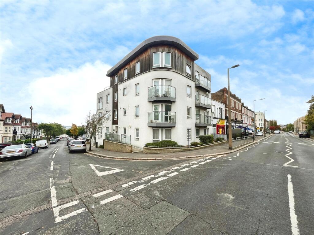 Main image of property: Palmerston Road, Westcliff-on-Sea, Essex