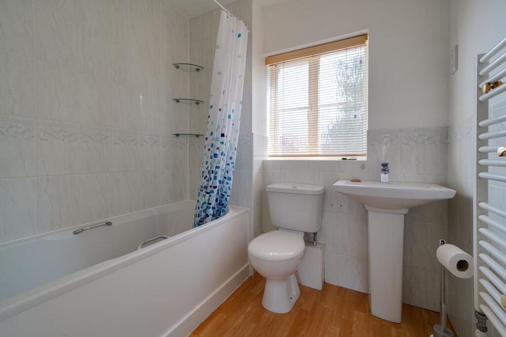 House in Stevenage - View 5