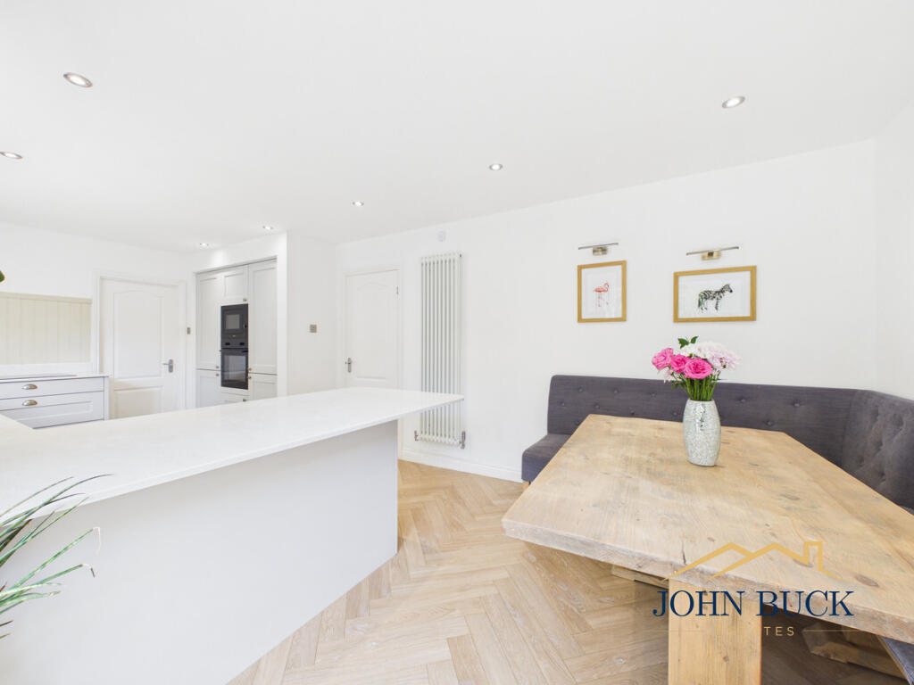 House in Houghton-le-Spring, Lambton, Woodstone Village - More