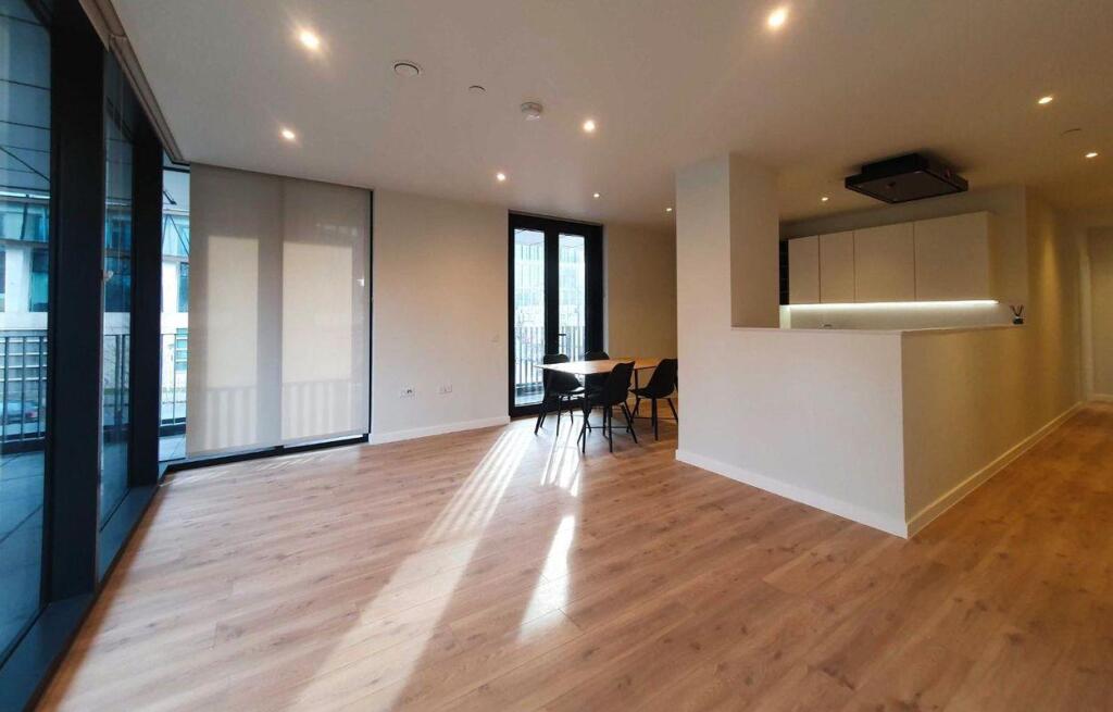 Main image of property: Aspin Lane, Manchester