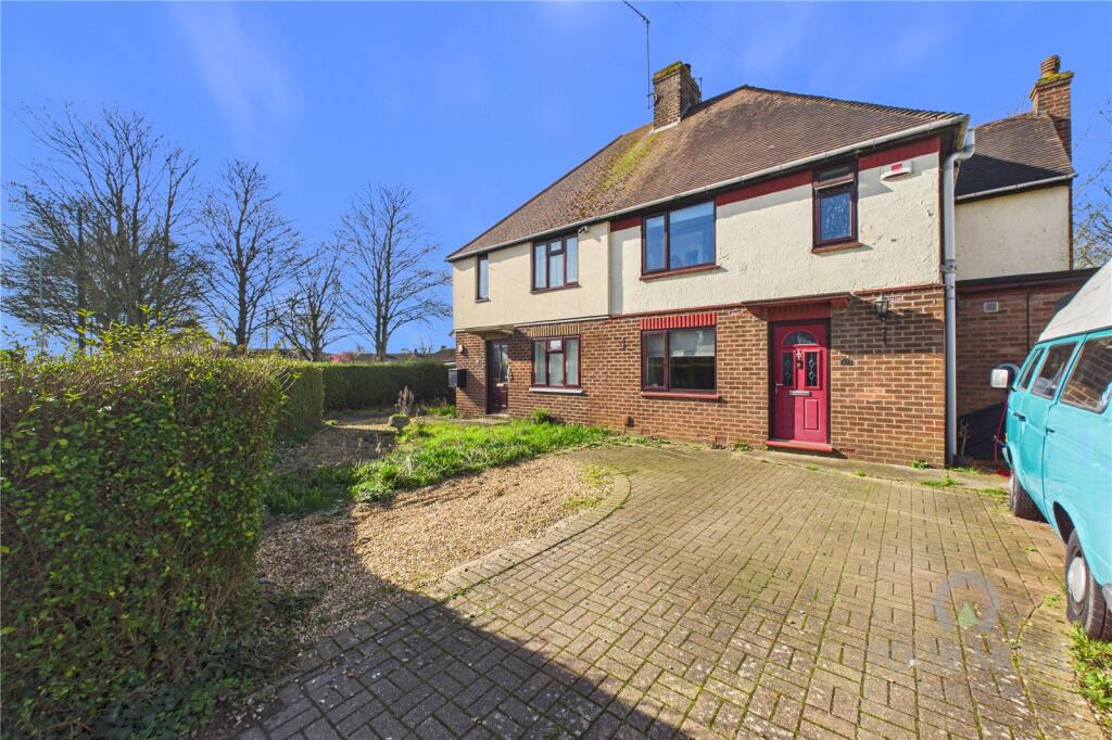 Main image of property: The Warren, Hardingstone, Northampton, Northamptonshire, NN4