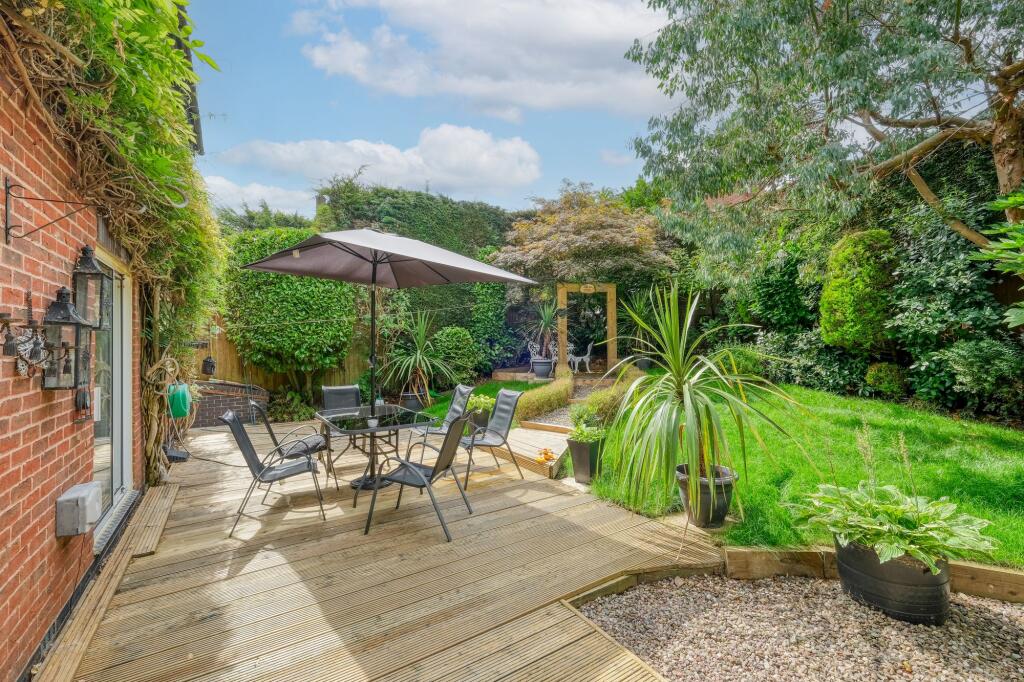 Additional image 13 of Woodbury Close, Callow Hill, B97