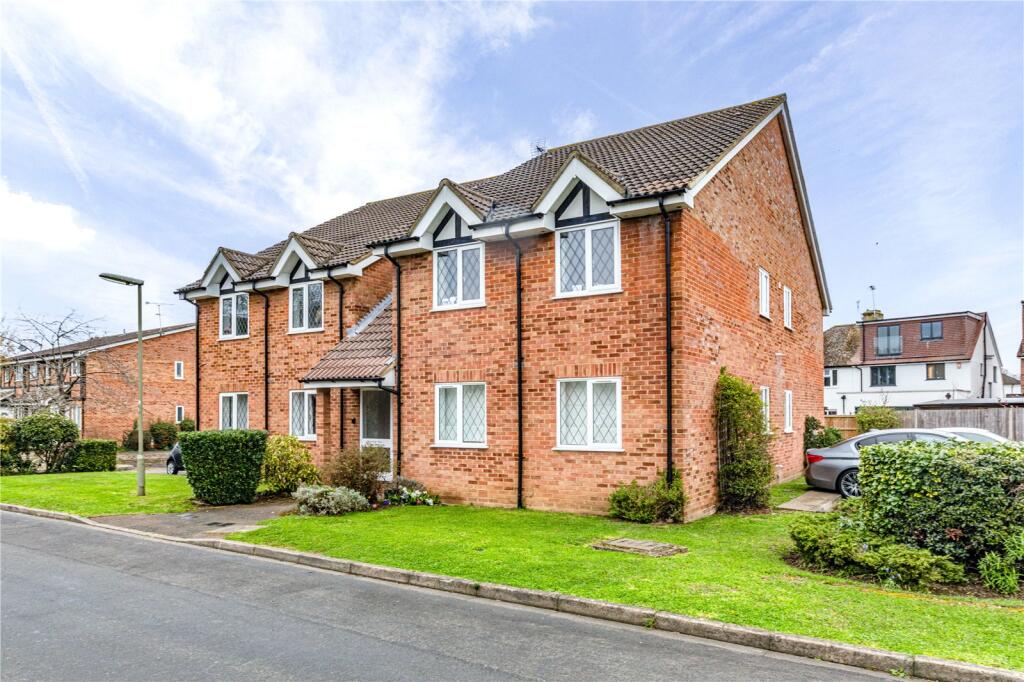 Main image of property: Wakefield Close, Byfleet, West Byfleet, Surrey, KT14