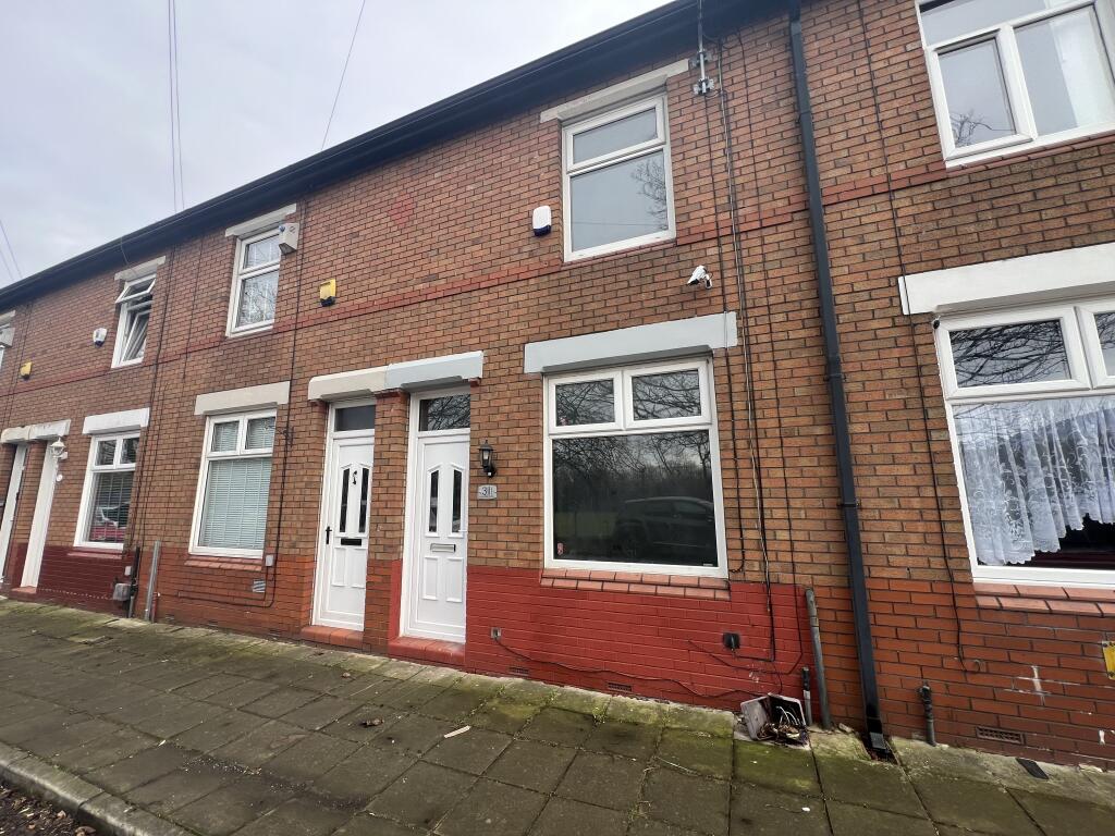 Broadfield Road, Reddish – pohled 2