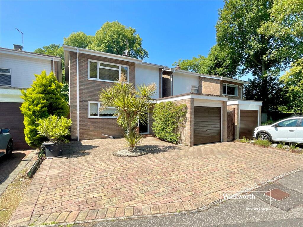 Main image of property: Ranelagh Road, Highcliffe, Christchurch, Dorset, BH23