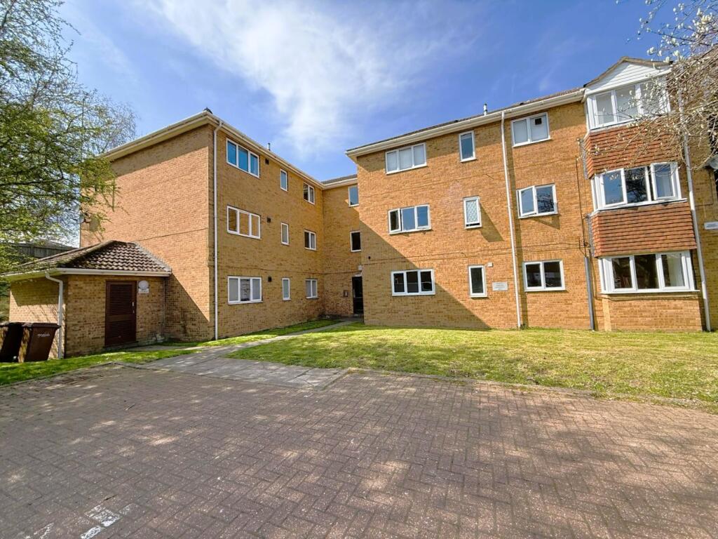 Main image of property: Bond Road, Rainham,
