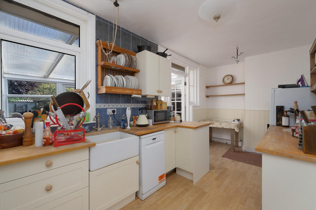 House in Canterbury - More