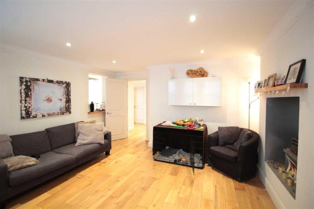 Main image of property: Deronda Road, Brockwell Park