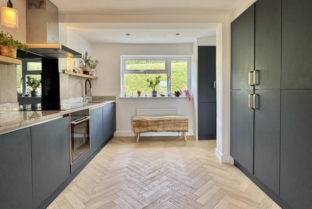 House in Mawgan Porth, Mawgan-in-Pydar - View 4