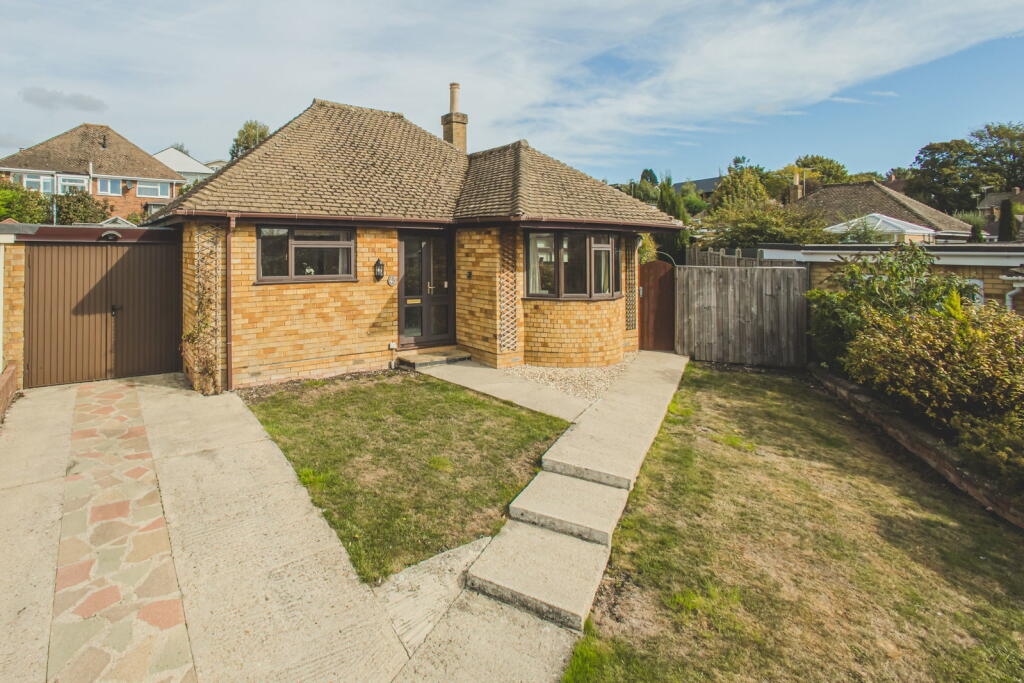 Main image of property: 43 Miltons Way, Royal Wootton Bassett, Swindon, SN4 7DE