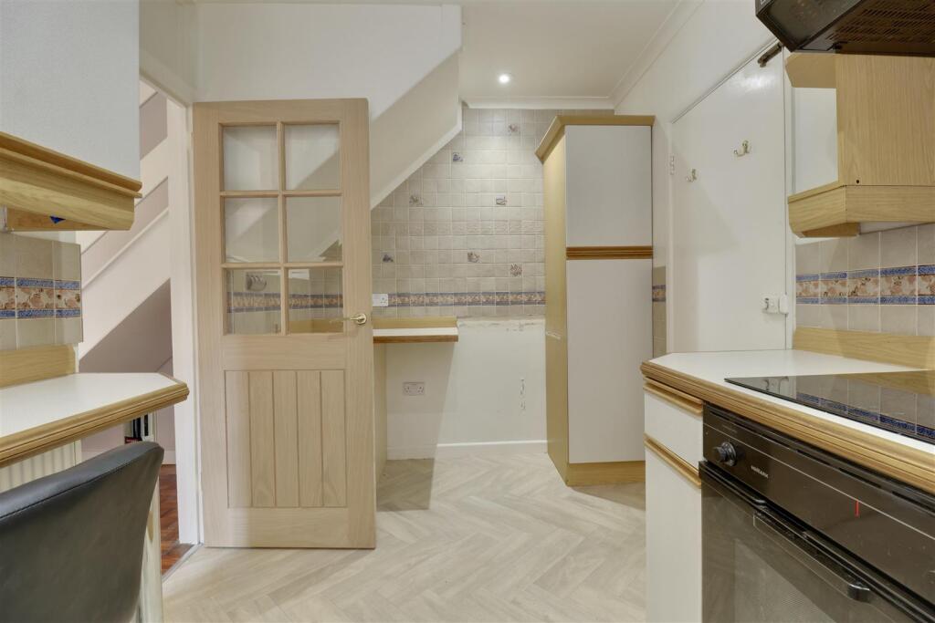 House in Gosport, Hampshire - View 3