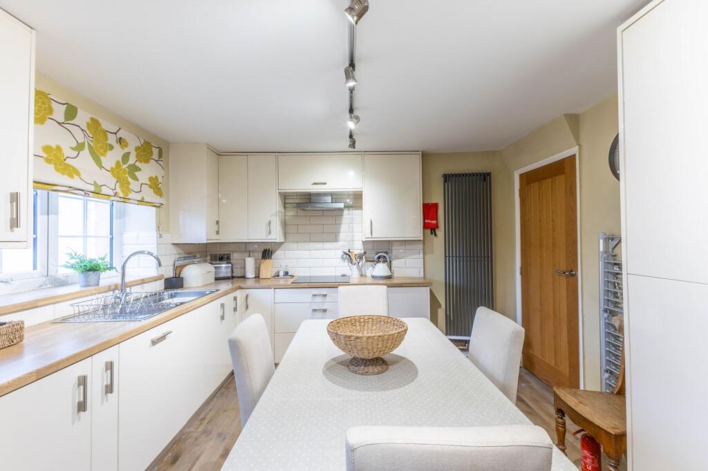 House in Lancaster - View 3