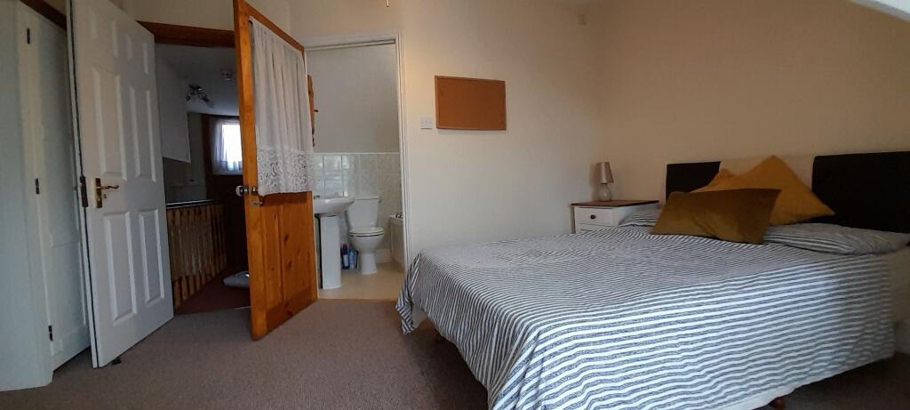 House in Exeter - View 4