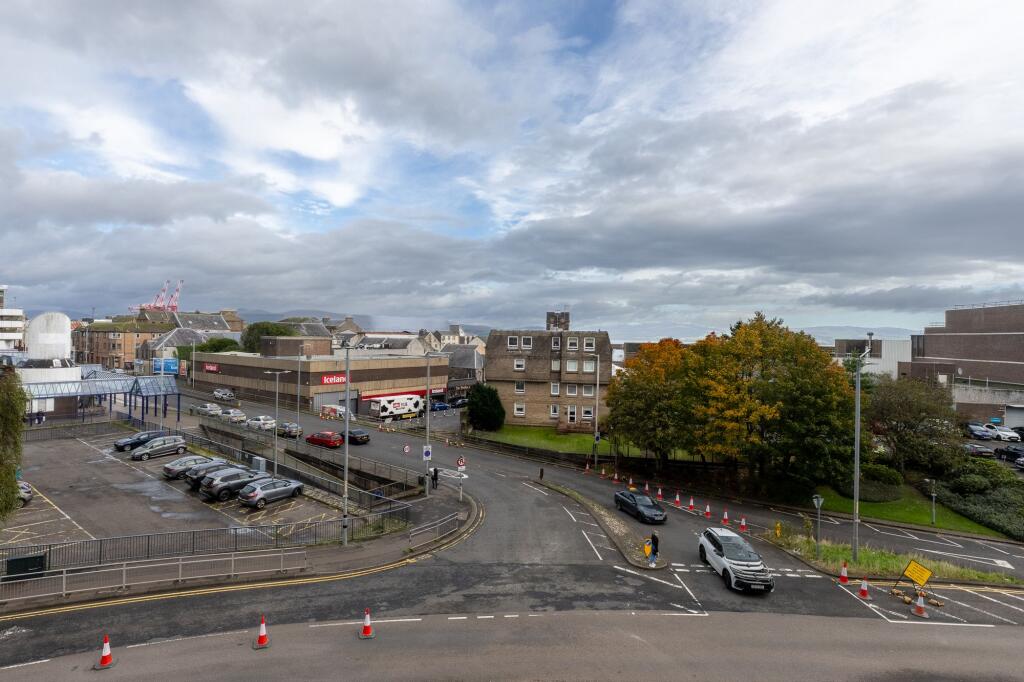Apartment in Paisley - View 2