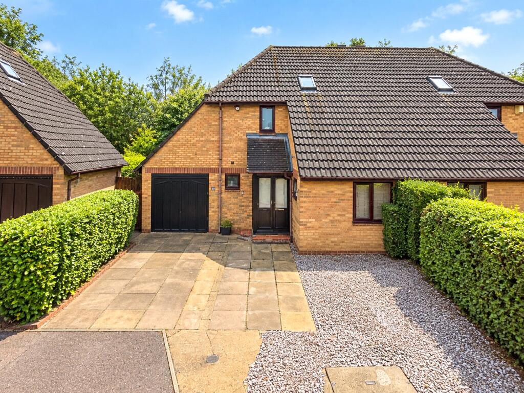 House in Milton Keynes, Great Linford