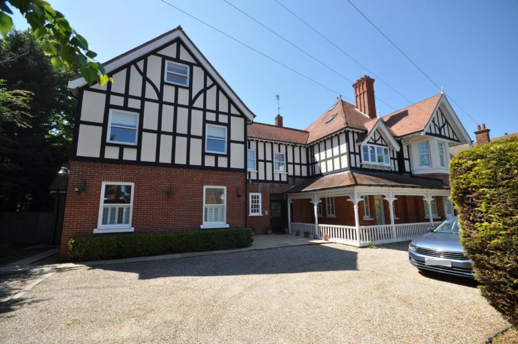 Main image of property: FOURTH AVENUE, FRINTON-ON-SEA