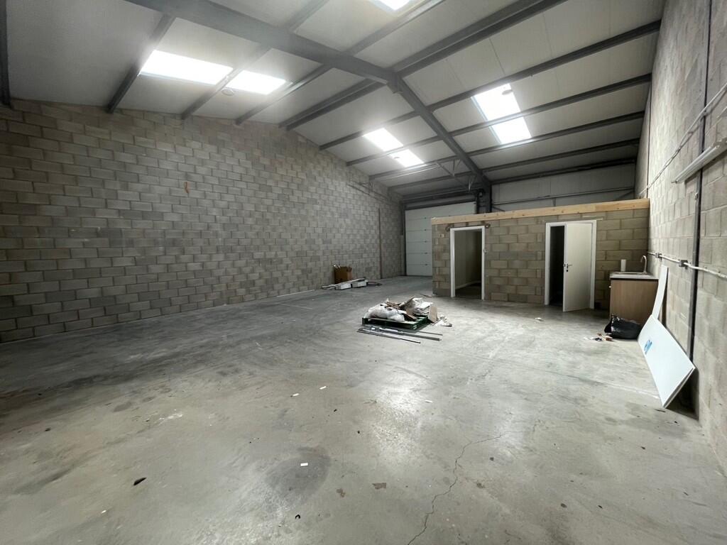 Photo 16