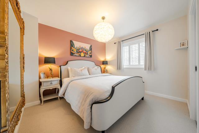 Bellenger Way, Brize Norton, Carterton photo 2
