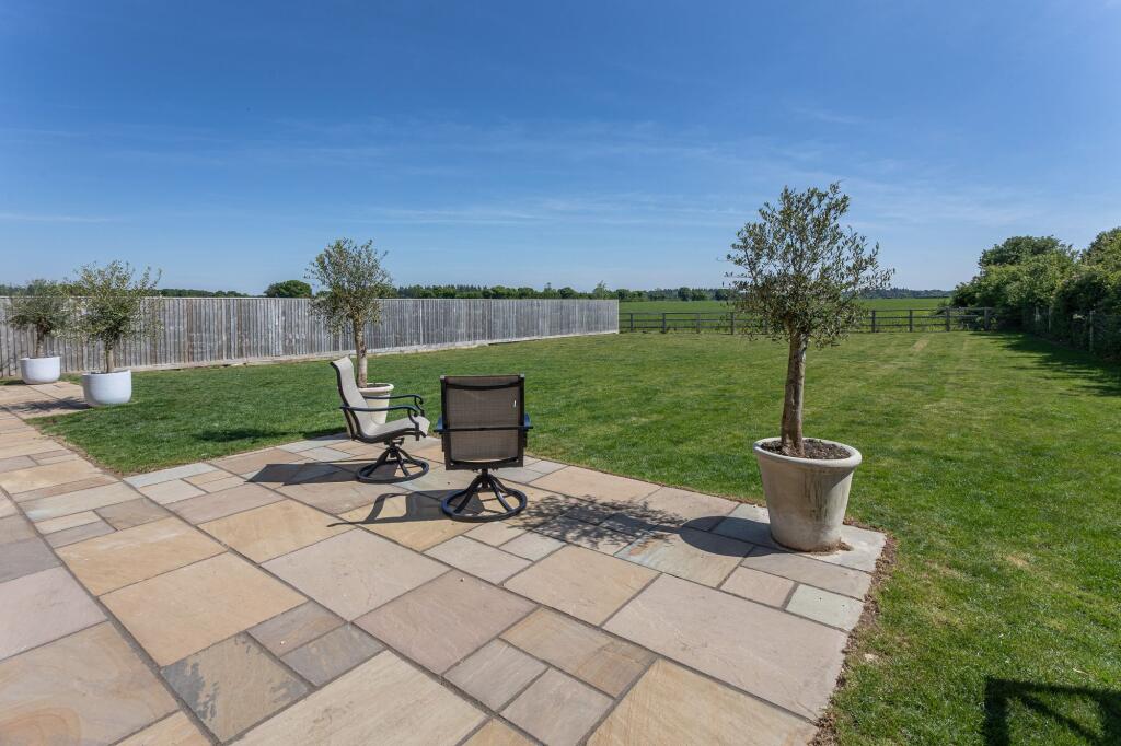 The Paddocks, Stonesfield, OX29 photo 4